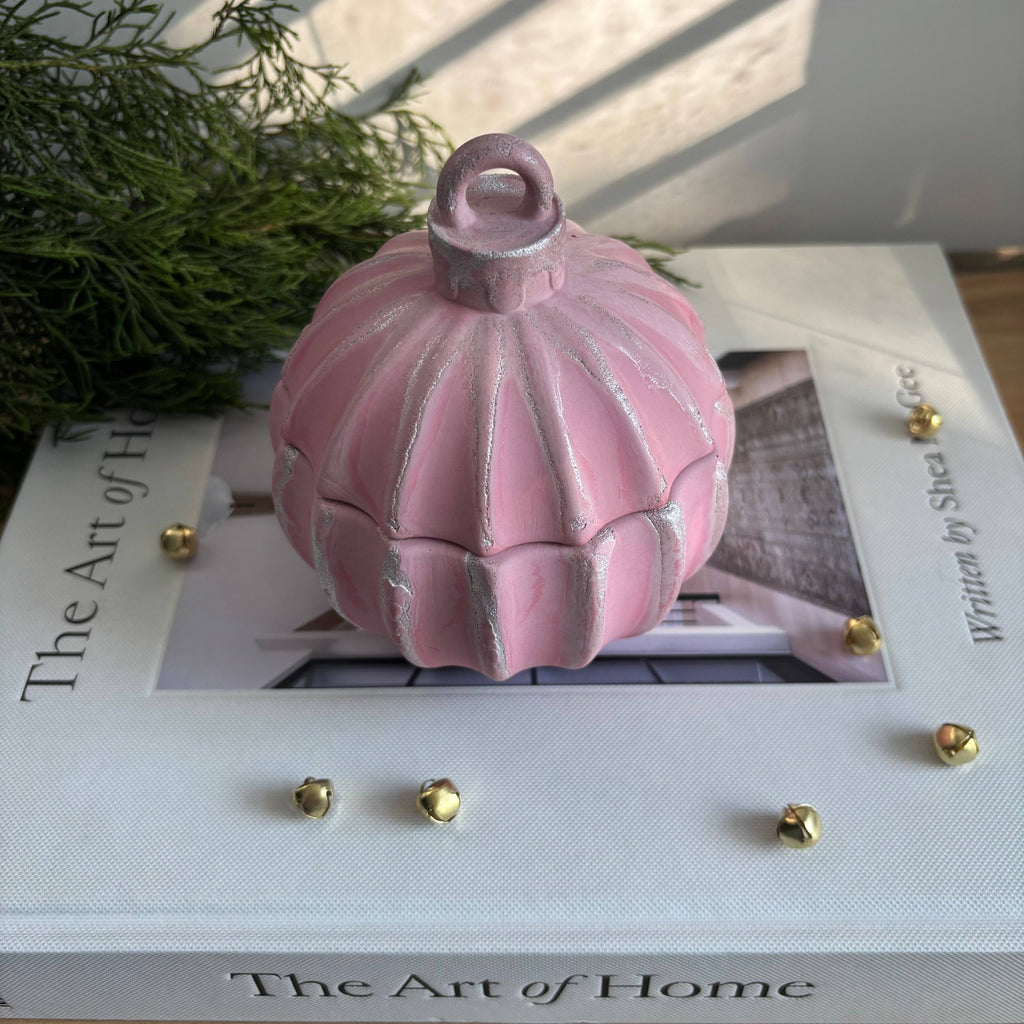 Aurora - Concrete Ornament Vessel