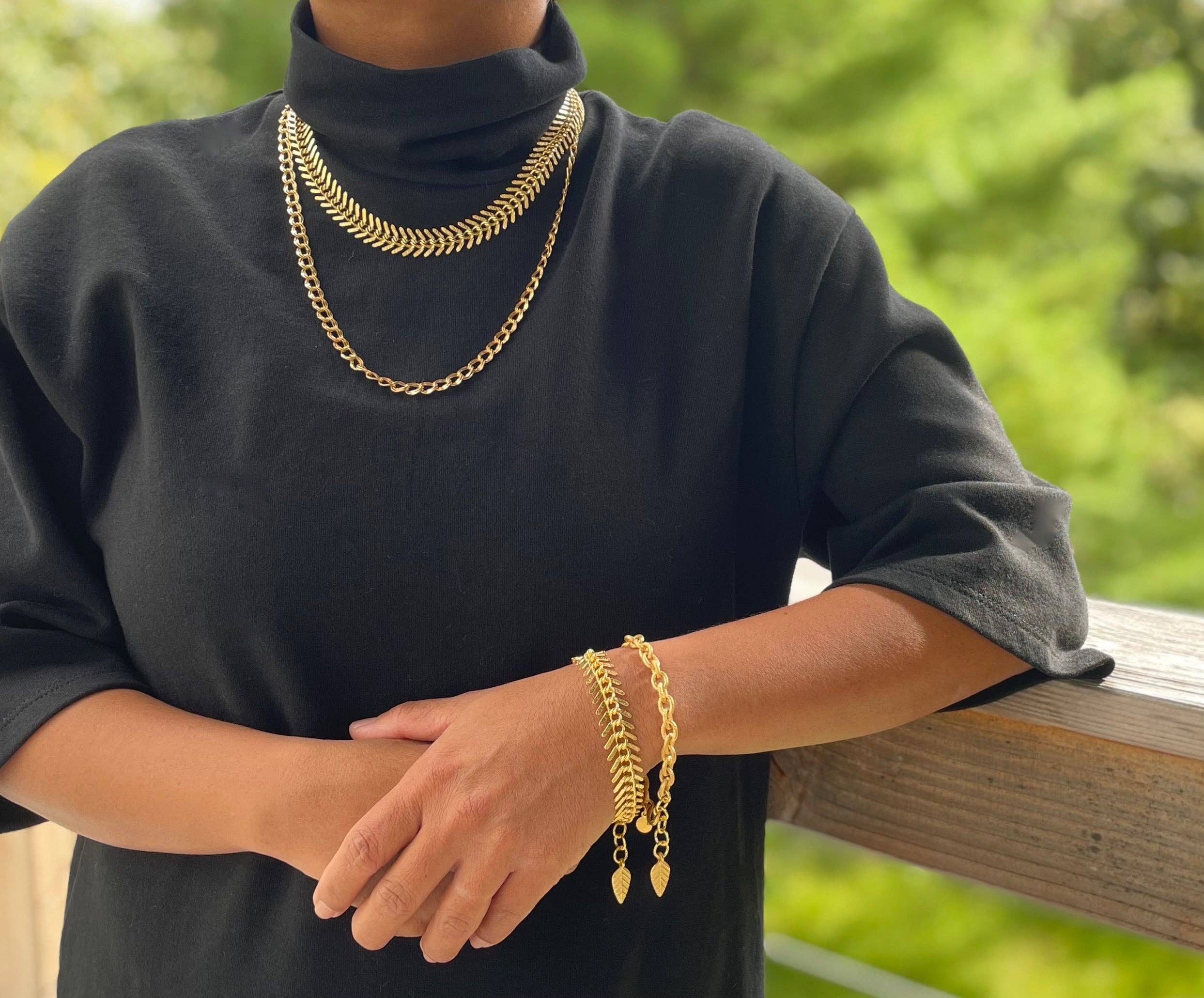 Matte Gold Fishbone Chain Bracelet