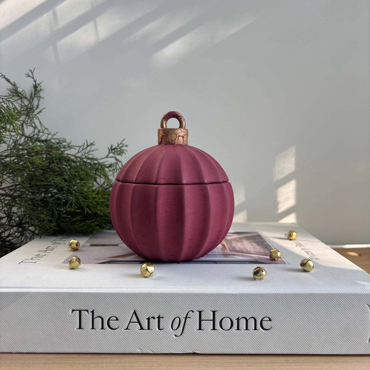 Aurora - Concrete Ornament Vessel