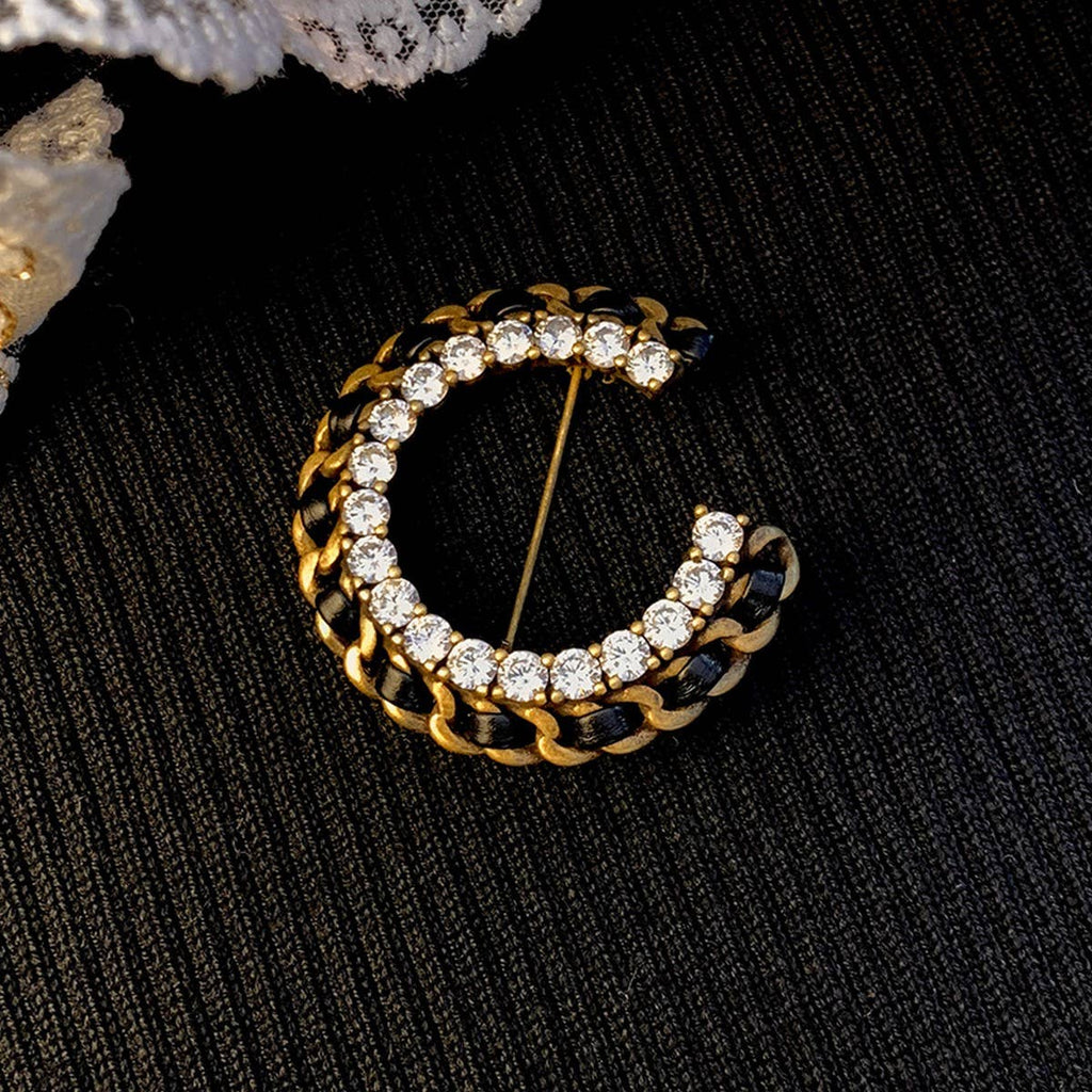 Vintage Pearl Brooch Pin