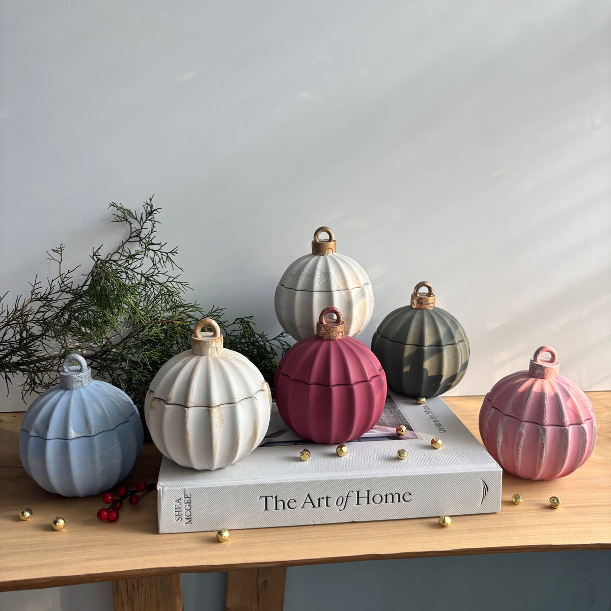Aurora - Concrete Ornament Vessel