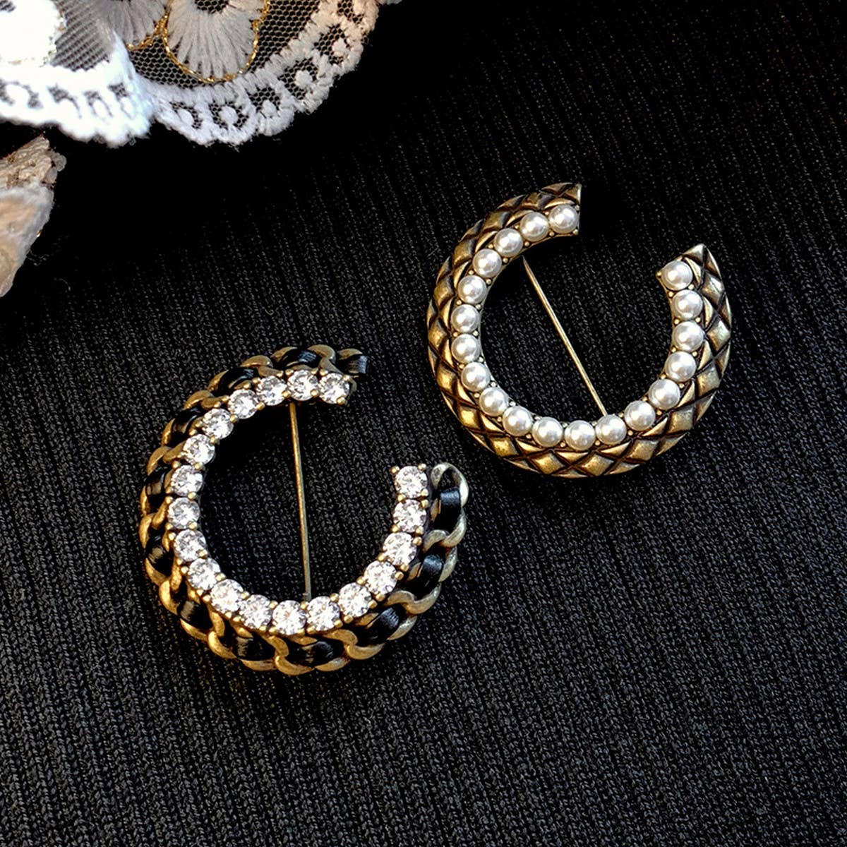 Vintage Pearl Brooch Pin
