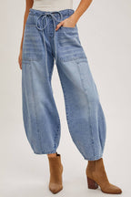 DRAWSTRINGS BARREL JEANS