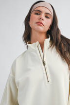 Ribbed Half Zip Cropped Pullover