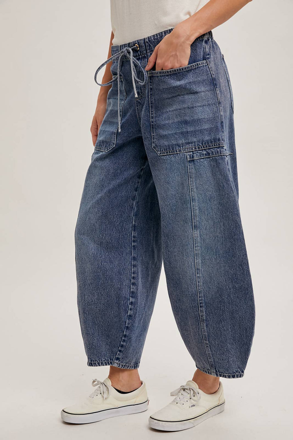 DRAWSTRINGS BARREL JEANS
