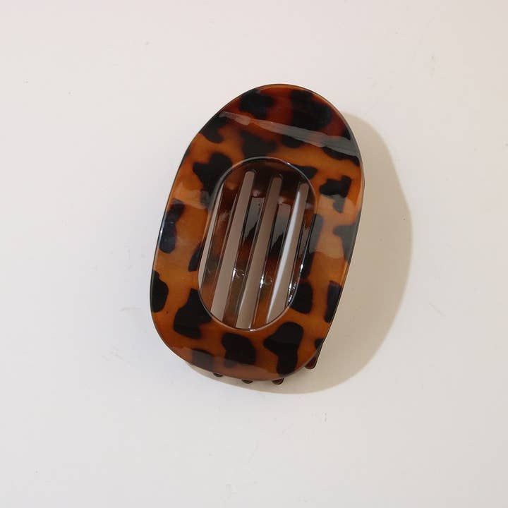 Matte Oval Claw Clip - Tortoise