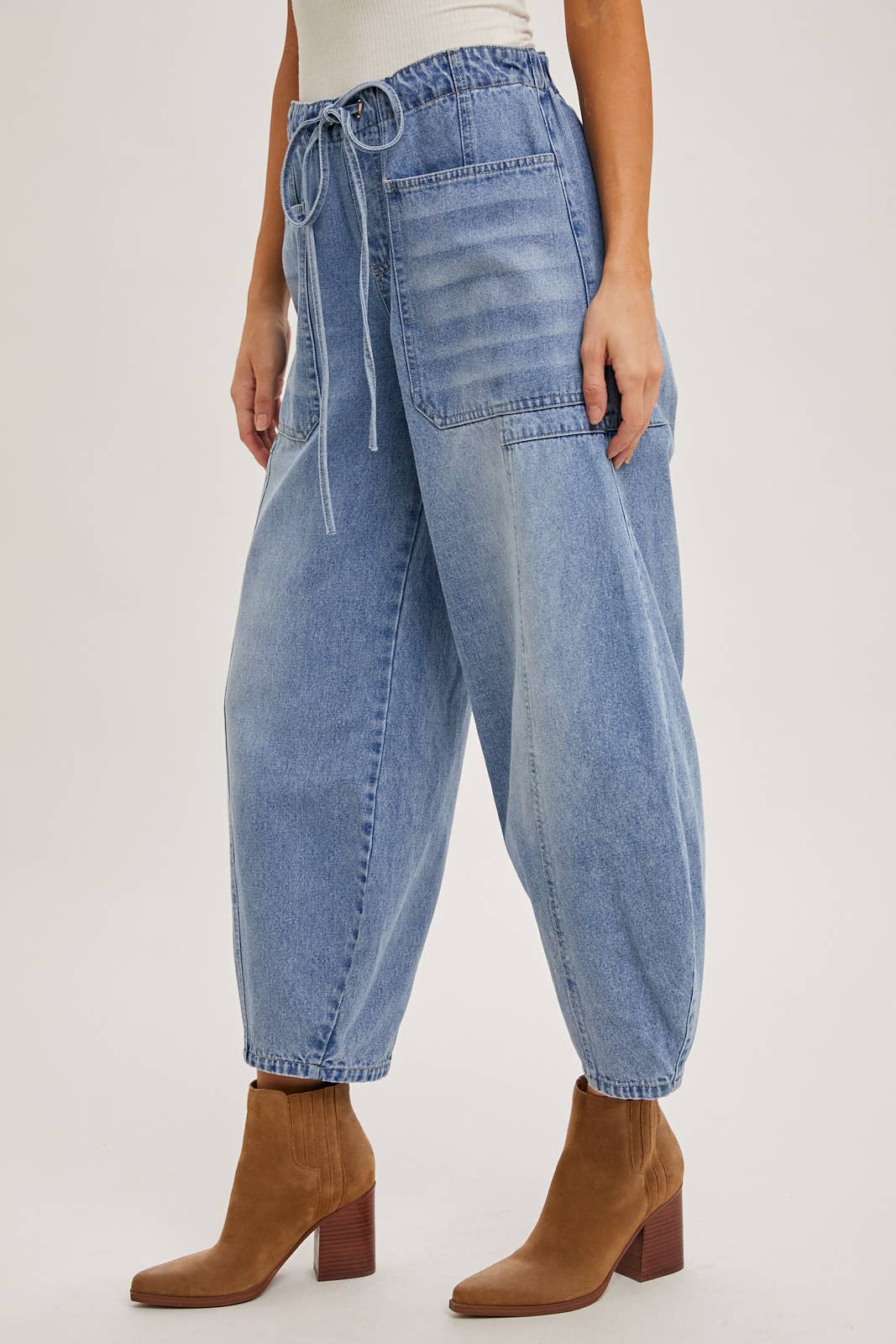 DRAWSTRINGS BARREL JEANS