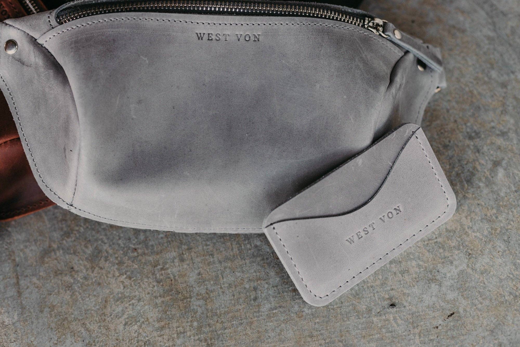 Ella Sidekick Leather Card Holder