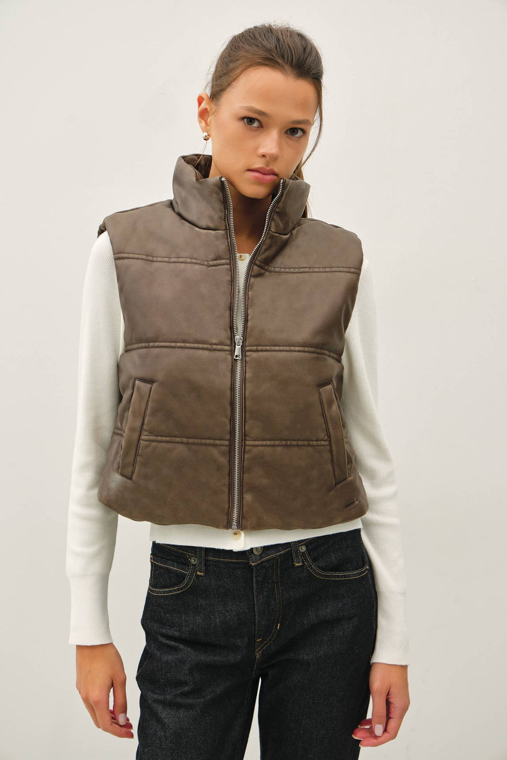 Women’s Cropped Faux Leather Puffer Vest
