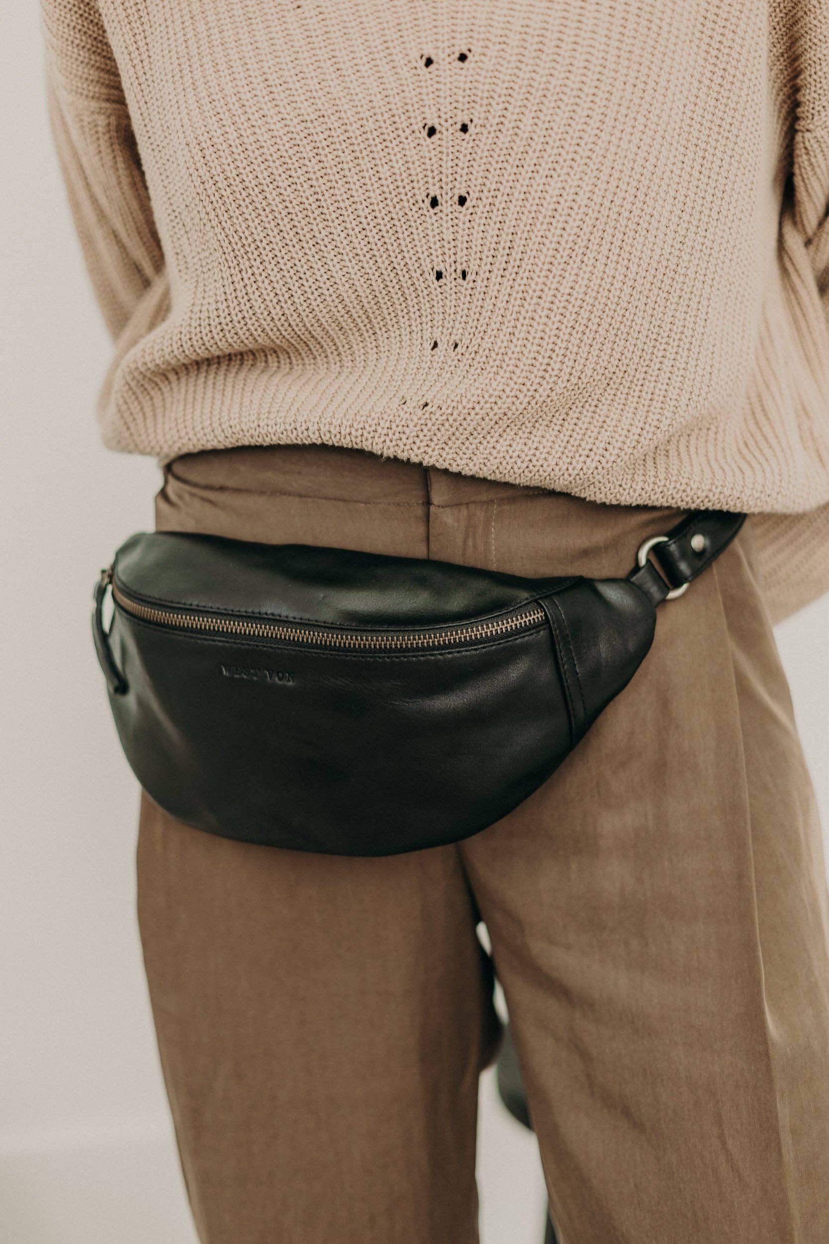 Indie Large Essential Leather Sling Bag
