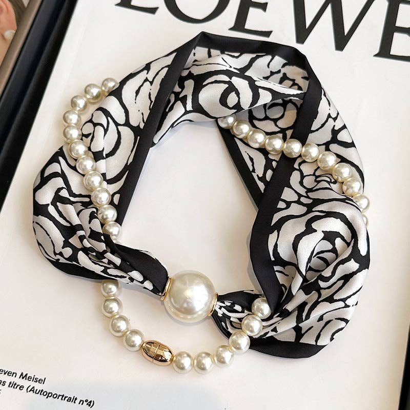 Magnetic Pearl Necklace Scarf