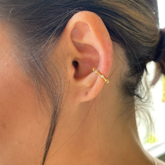 18k Gold Filled Bezel CZ Ear Cuff - Hypoallergenic