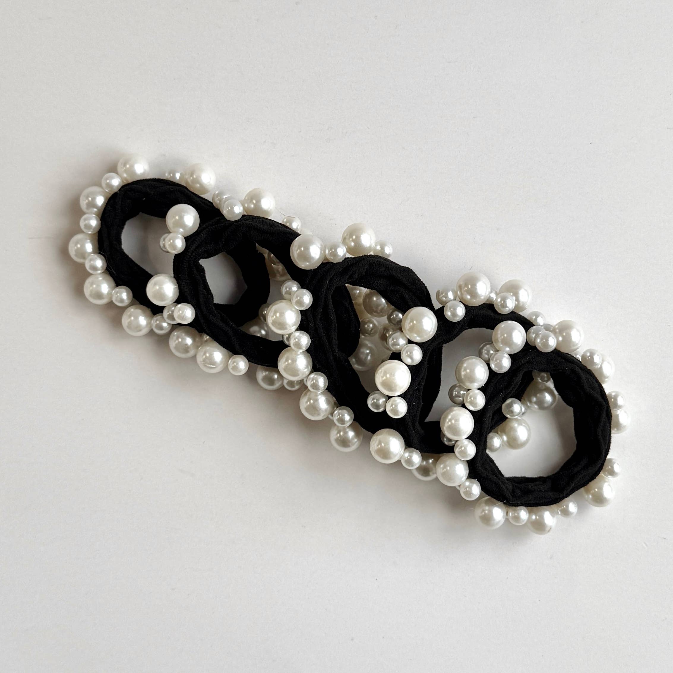Textured Seamless Pearl Hair Ties - Set of 5