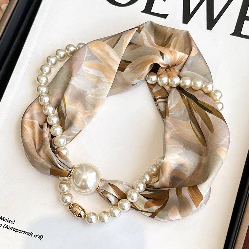 Magnetic Pearl Necklace Scarf